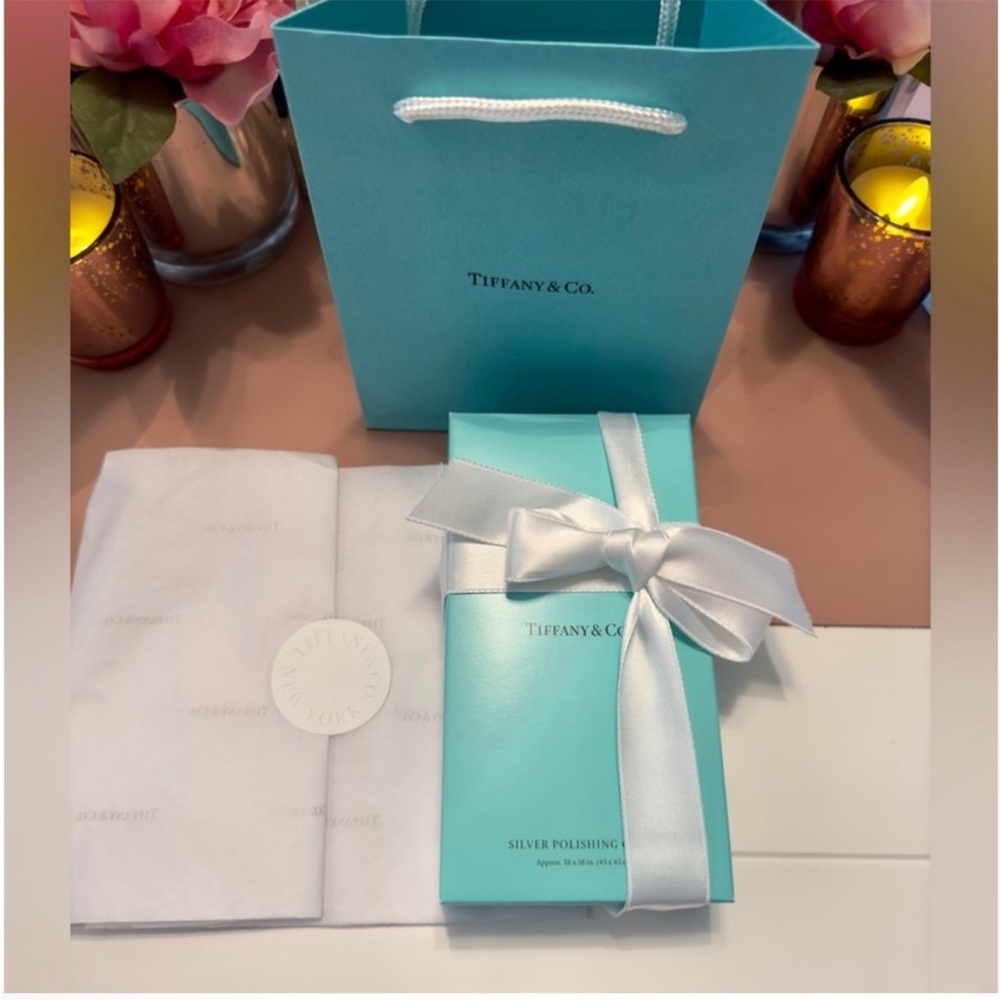 Out of production @Tiffany & Co. Polishing Cloth